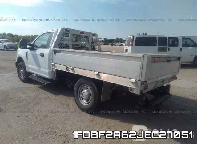 1FDBF2A62JEC27051 фото 4