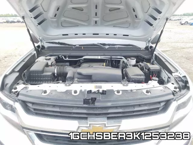1GCHSBEA3K1253238 фото 8