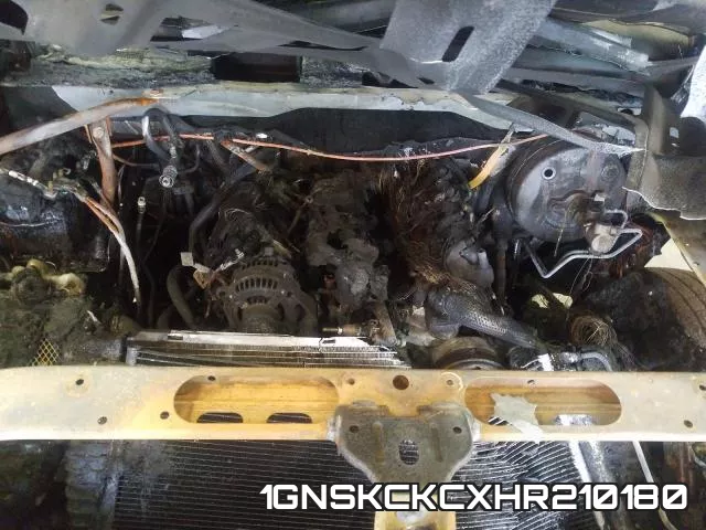 1GNSKCKCXHR210180 фото 8