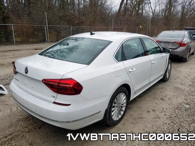 1VWBT7A37HC000652 фото 5