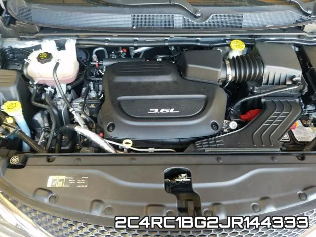 2C4RC1BG2JR144333 фото 8