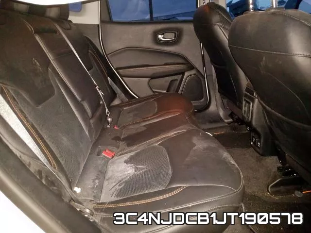 3C4NJDCB1JT190578 фото 7