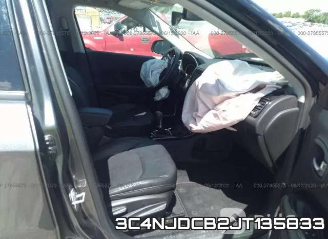 3C4NJDCB2JT135833 фото 6