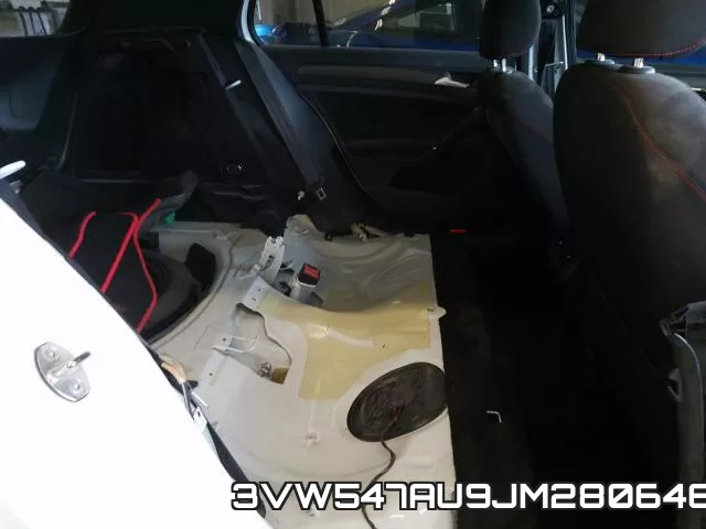3VW547AU9JM280646 фото 7