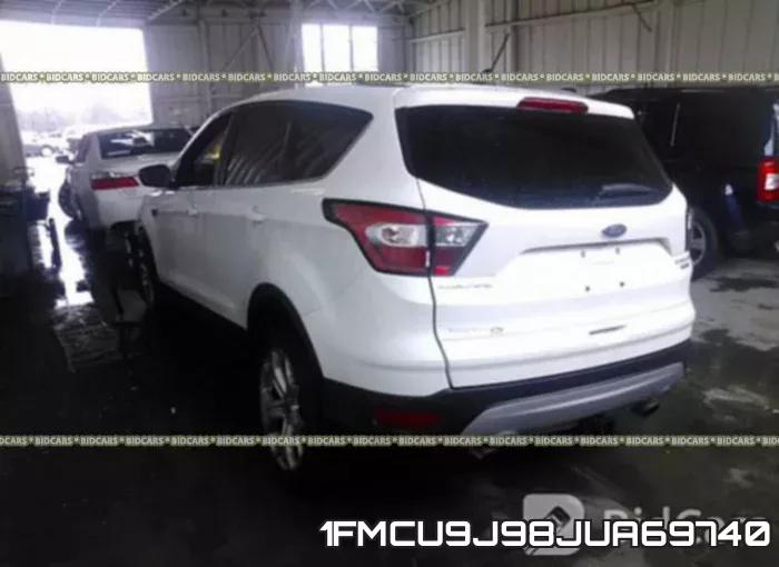 1FMCU9J98JUA69740 фото 4
