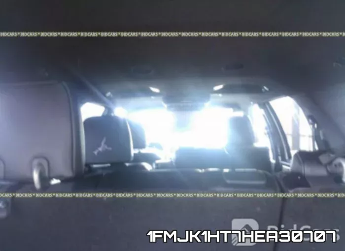 1FMJK1HT7HEA30707 фото 9