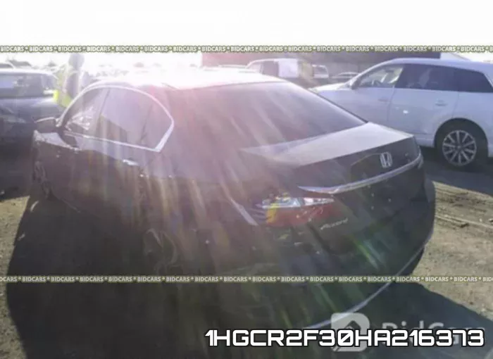 1HGCR2F30HA216373 фото 4