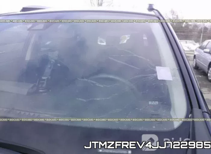 JTMZFREV4JJ722985 фото 7