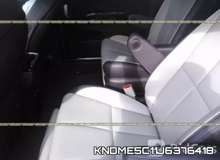 KNDME5C11J6376418 фото 9