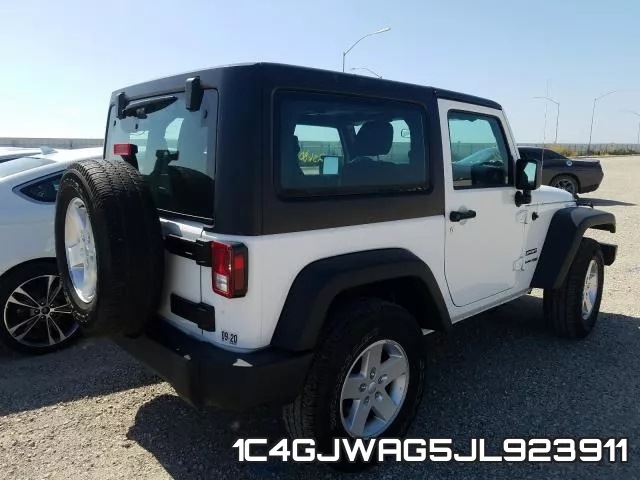 1C4GJWAG5JL923911 фото 5