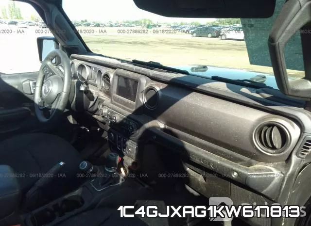 1C4GJXAG1KW617813 фото 6