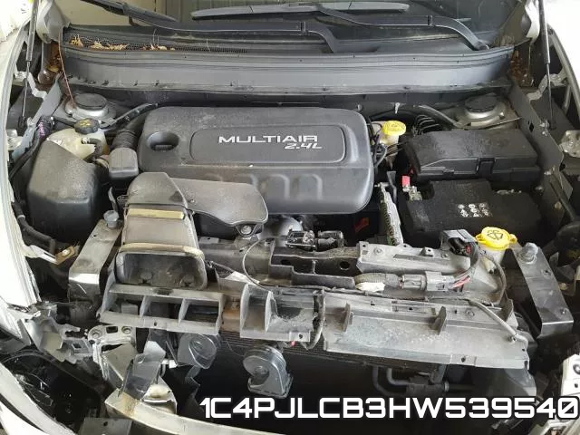1C4PJLCB3HW539540 фото 8