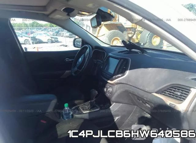1C4PJLCB6HW640586 фото 6