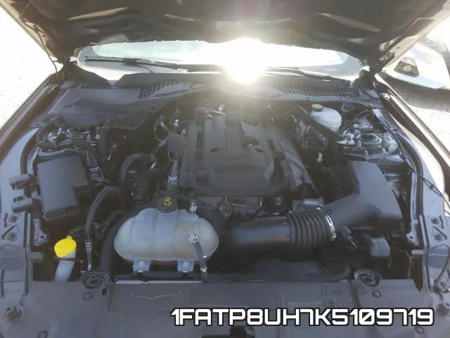 1FATP8UH7K5109719 фото 8