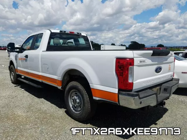 1FT7X2A6XKEE91773 фото 4