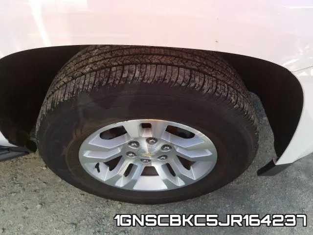 1GNSCBKC5JR164237 фото 10