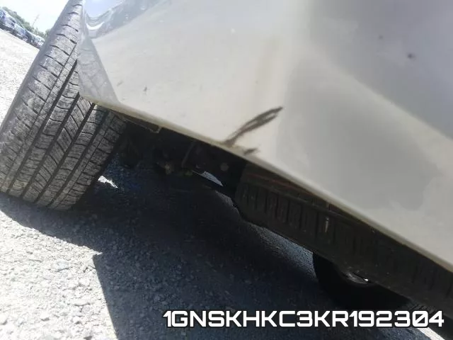 1GNSKHKC3KR192304 фото 10