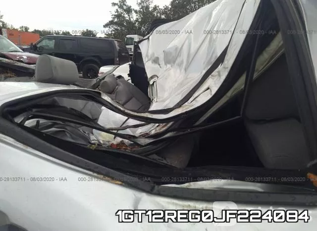 1GT12REG0JF224084 фото 9