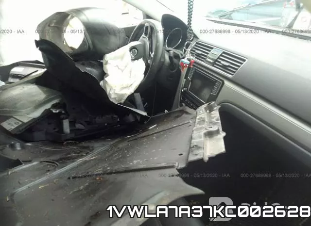 1VWLA7A37KC002628 фото 6