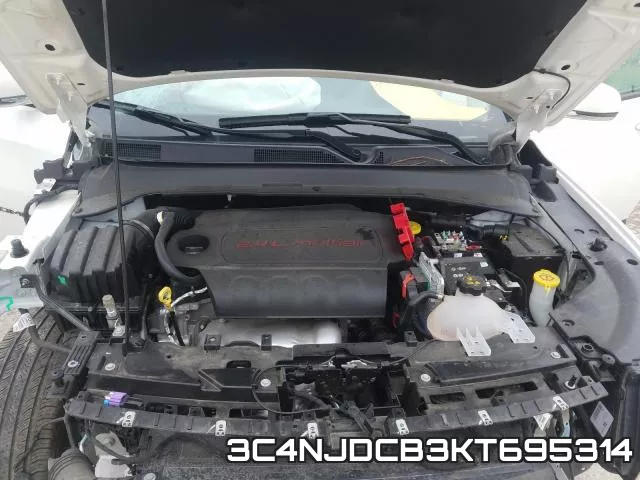 3C4NJDCB3KT695314 фото 8