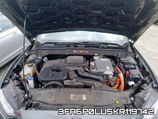 3FA6P0LU5KR119742 фото 8