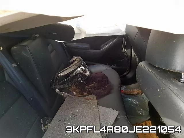 3KPFL4A80JE221054 фото 7