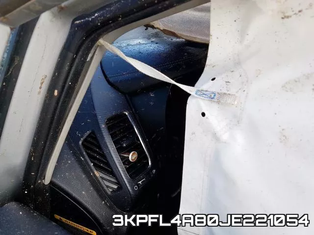 3KPFL4A80JE221054 фото 9