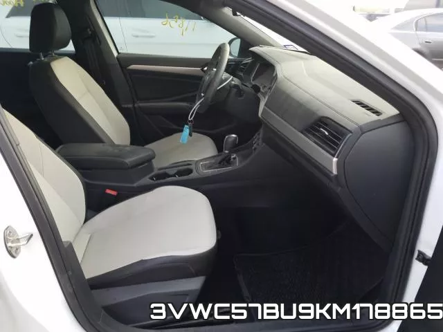3VWC57BU9KM178865 фото 6