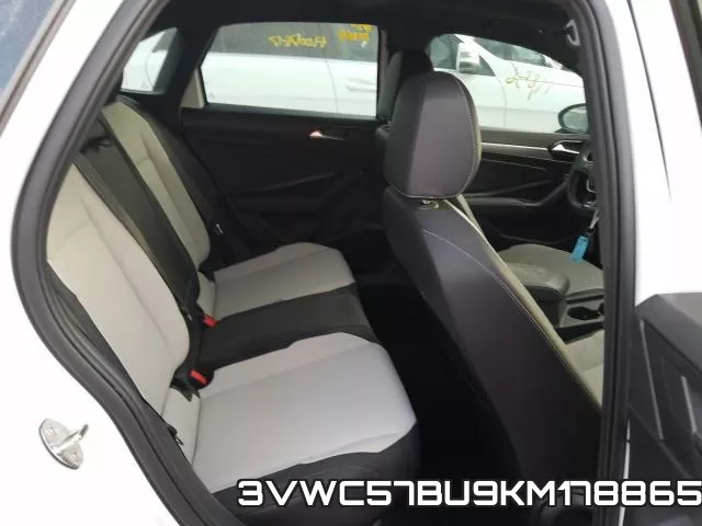 3VWC57BU9KM178865 фото 7