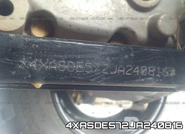 4XASDE572JA240816 фото 2