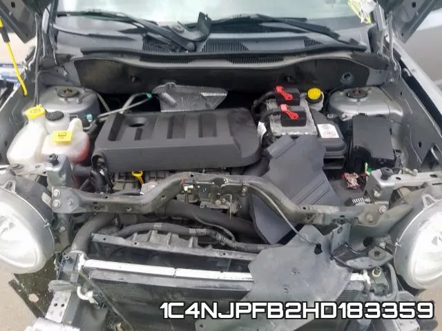1C4NJPFB2HD183359 фото 8