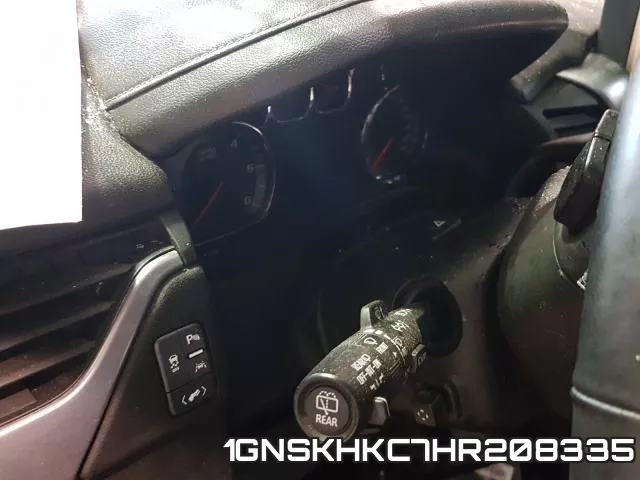 1GNSKHKC7HR208335 фото 9