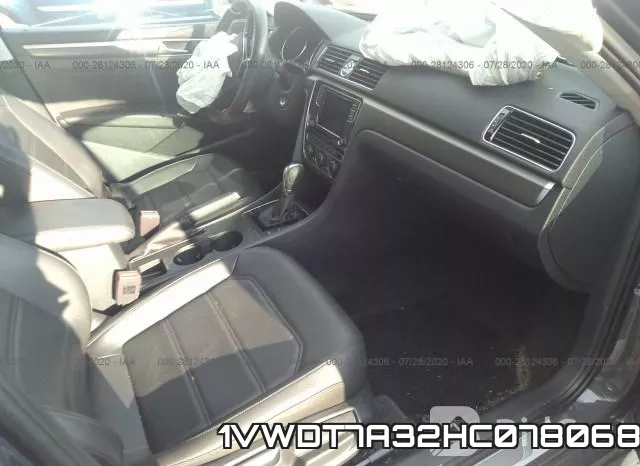1VWDT7A32HC078068 фото 6