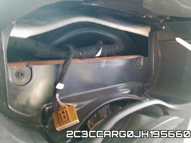 2C3CCARG0JH195660 фото 9