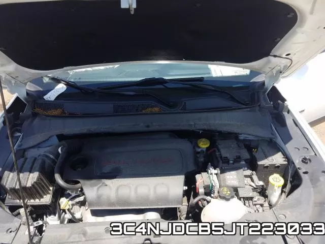 3C4NJDCB5JT223033 фото 8