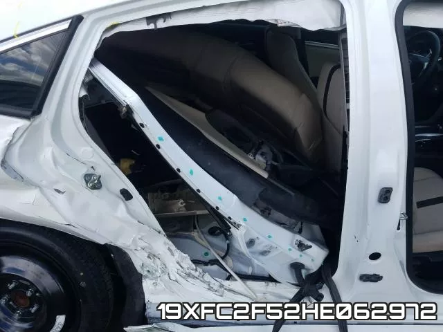 19XFC2F52HE062972 фото 7