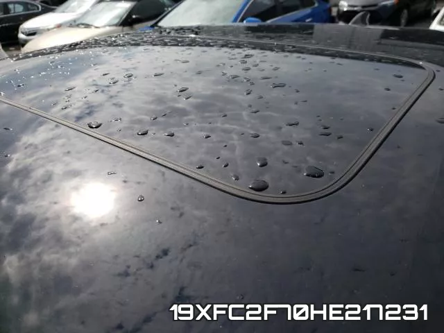 19XFC2F70HE217231 фото 10