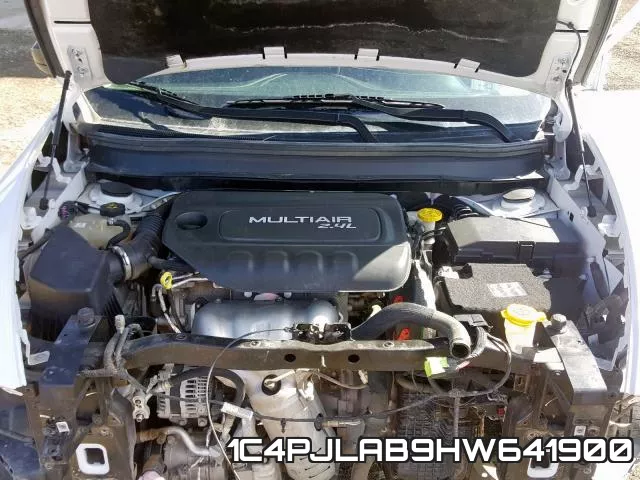 1C4PJLAB9HW641900 фото 8