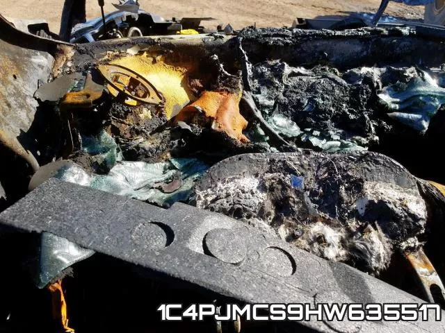 1C4PJMCS9HW635517 фото 9