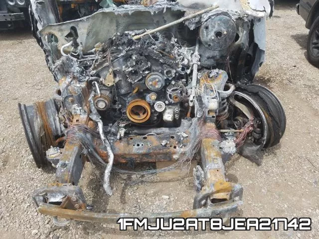 1FMJU2AT8JEA21742 фото 8
