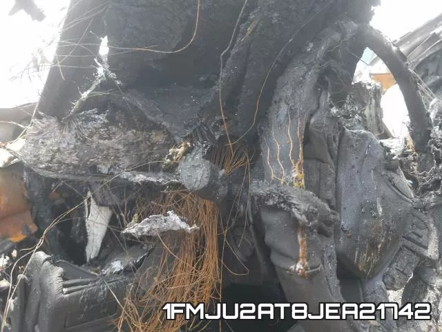 1FMJU2AT8JEA21742 фото 9