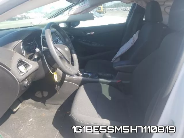 1G1BE5SM5H7110819 фото 6