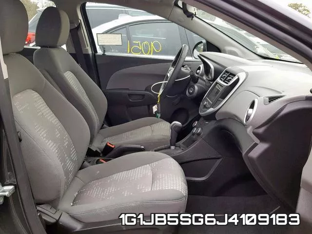 1G1JB5SG6J4109183 фото 6