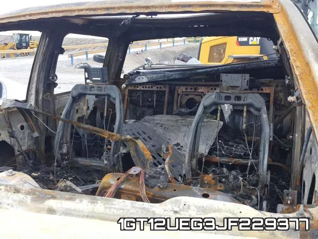 1GT12UEG3JF229377 фото 2