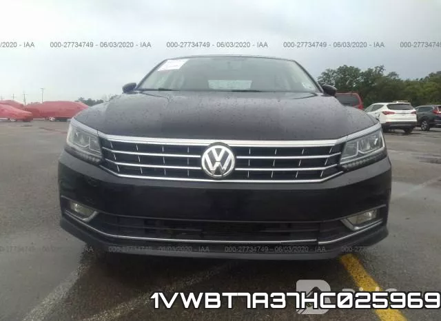 1VWBT7A37HC025969 фото 7