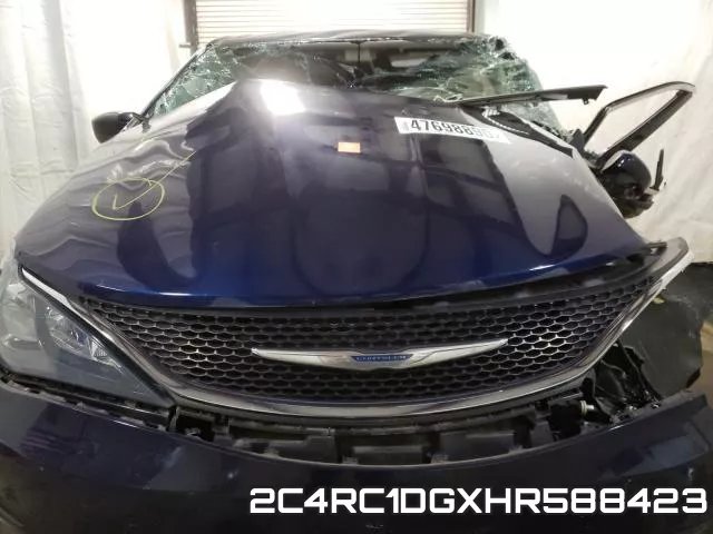 2C4RC1DGXHR588423 фото 8