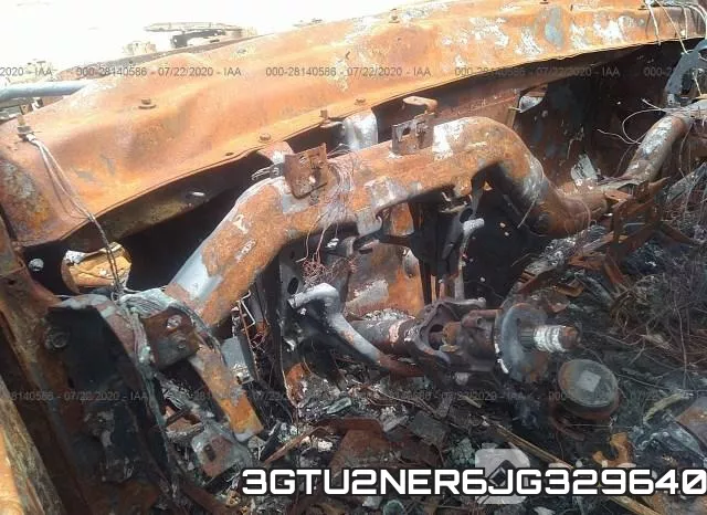 3GTU2NER6JG329640 фото 8