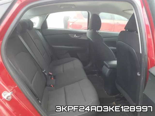 3KPF24AD3KE128997 фото 7