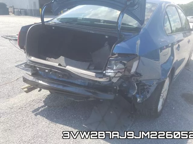 3VW2B7AJ9JM226052 фото 10