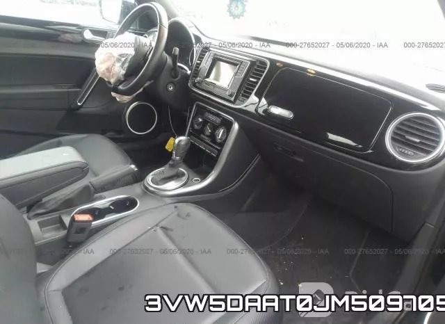 3VW5DAAT0JM509705 фото 6